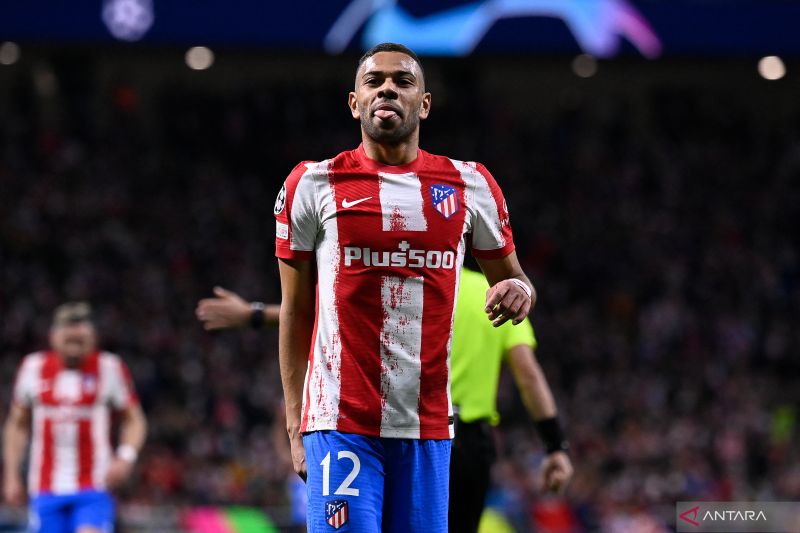 Nottingham Forest pinjam Renan Lodi dari Atletico Madrid