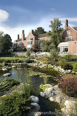 Jacobean-Manor-2.jpg