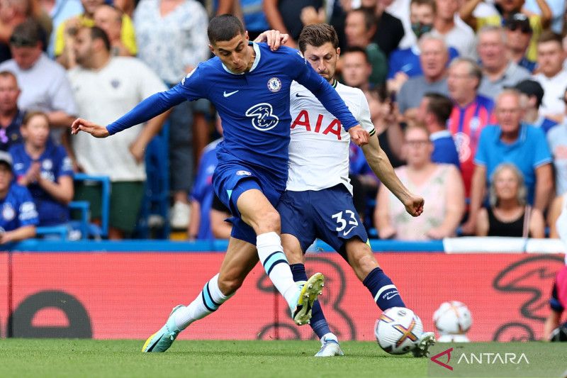 Chelsea & Tottenham harus puas berbagi poin