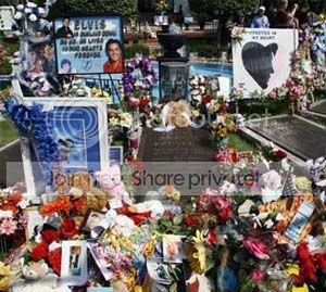 elvis-presley300.jpg