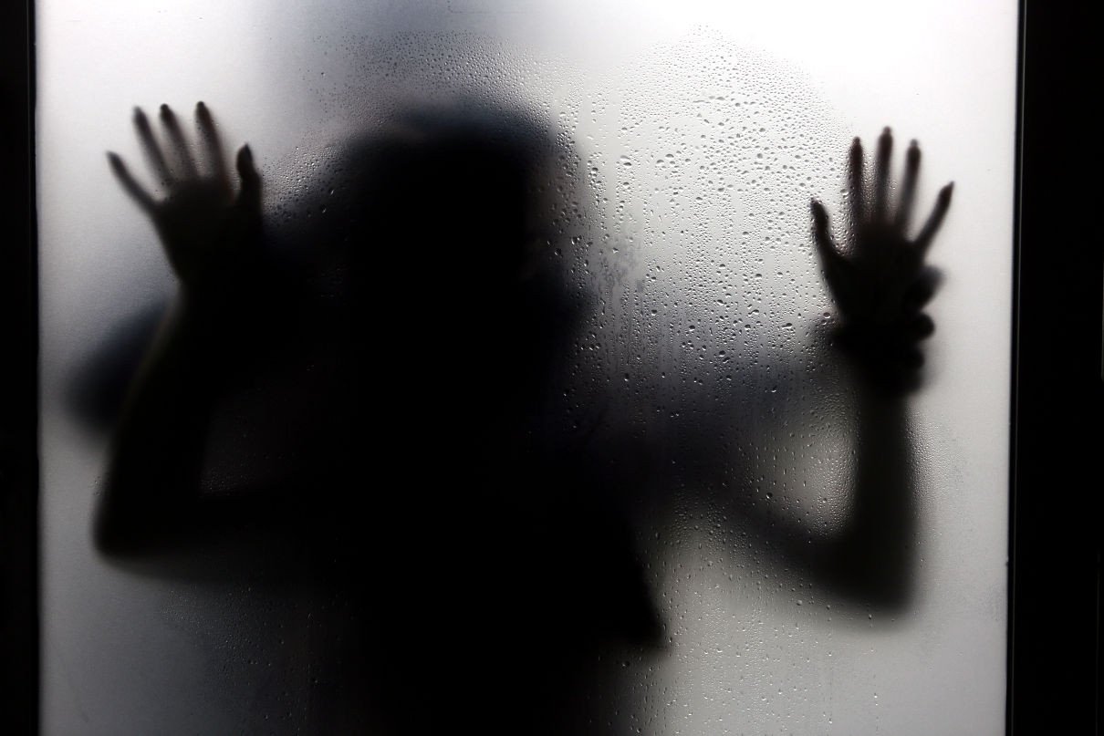 Mbak SI & Pria Lain Sering Begituan saat Suami Tak Ada di Rumah 