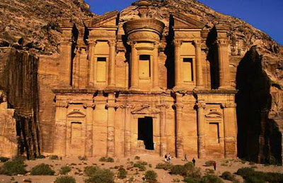 petra03.jpg