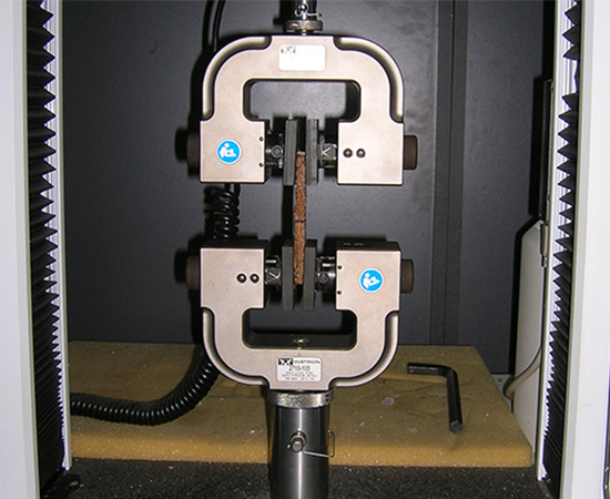 Berbagai Macam Pengujian Mengpakai Alat Universal Testing Machine