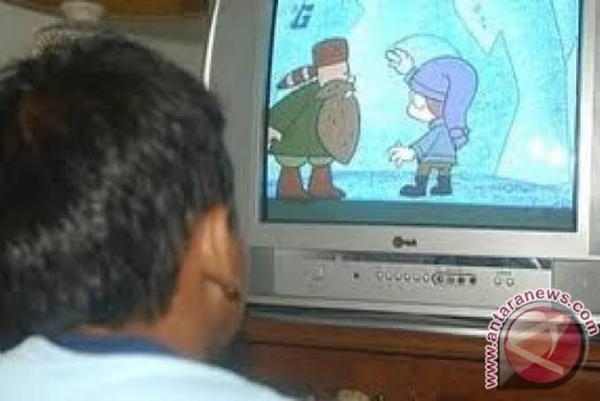 Nostalgia Ketika Nonton TV Tabung. Mana Yang Paling Memorable?