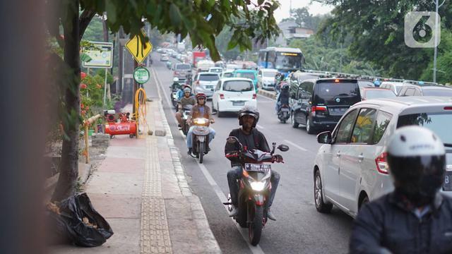 Keresahan Para Pengendara Motor di Jalan