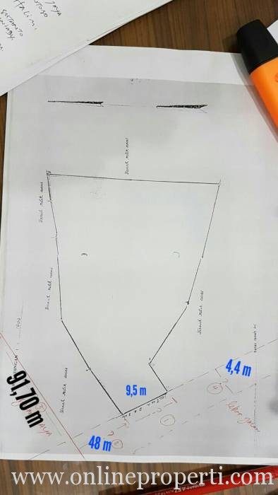 pr1398b.jpg