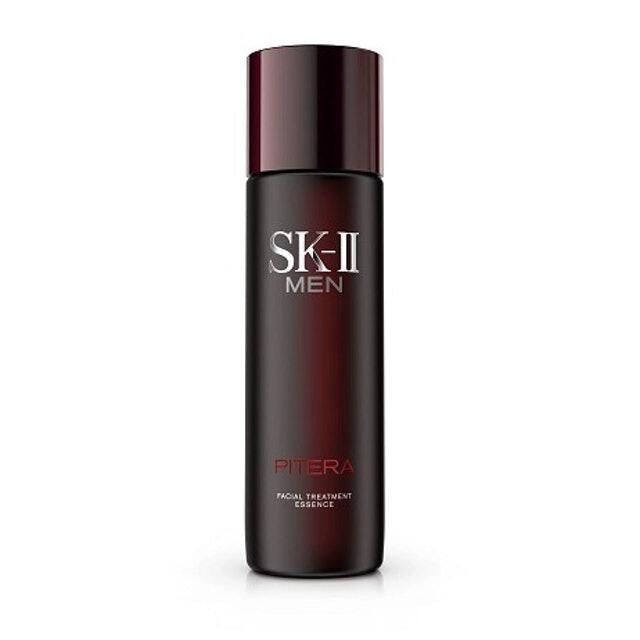 10 Rekomendasi Essence Terbaik untuk Pria