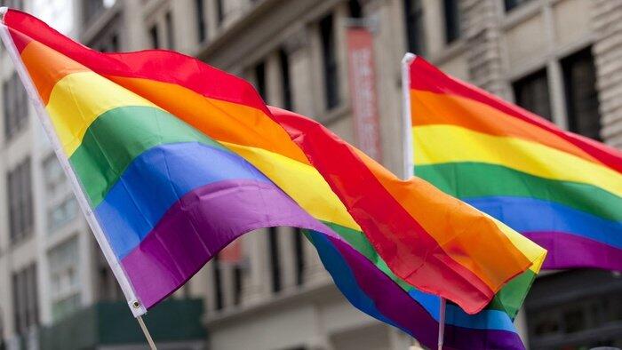 LGBT & Makna di balik Bendera Pelangi Mereka
