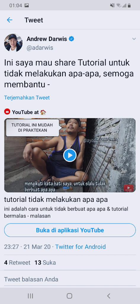 ada yg tau dia siapa ? 