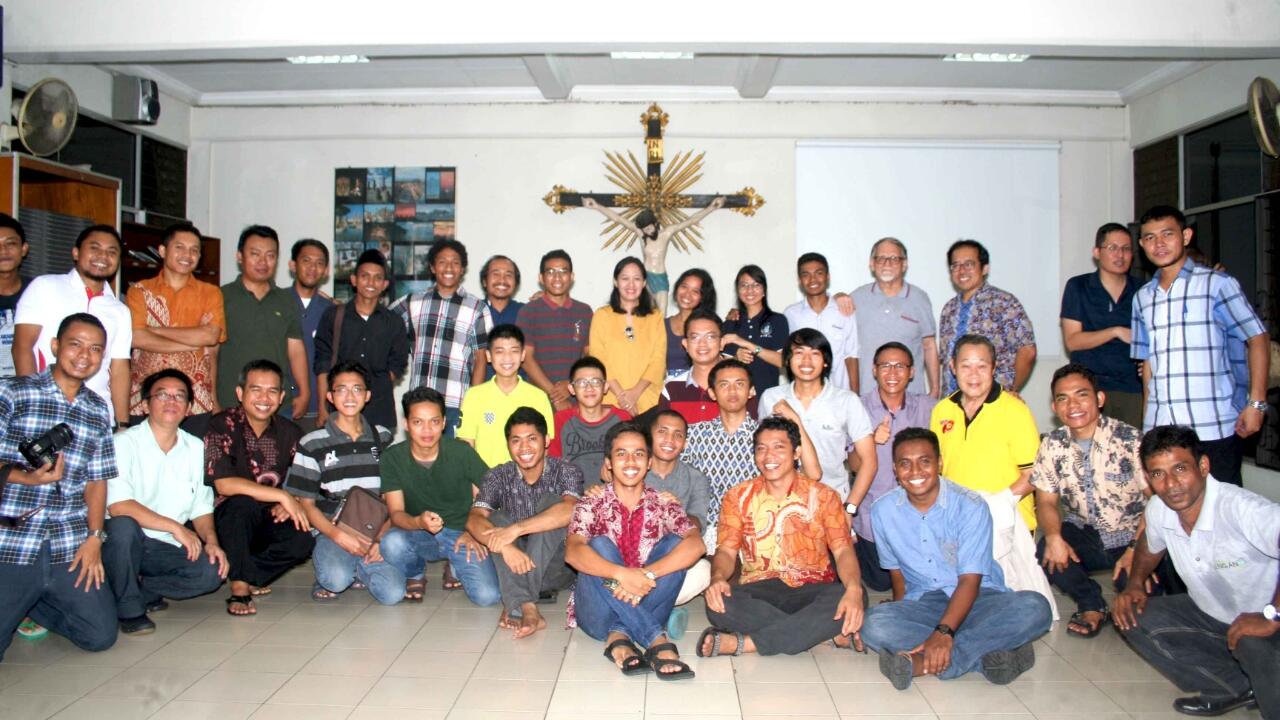 Masyarakat Adat Karuhun (AKUR) Sunda Wiwitan 