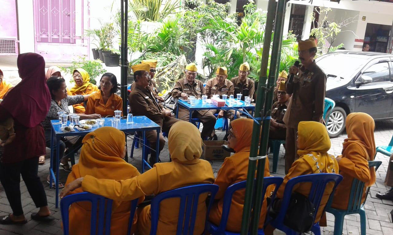 pahlawan itu adalah Veteran
