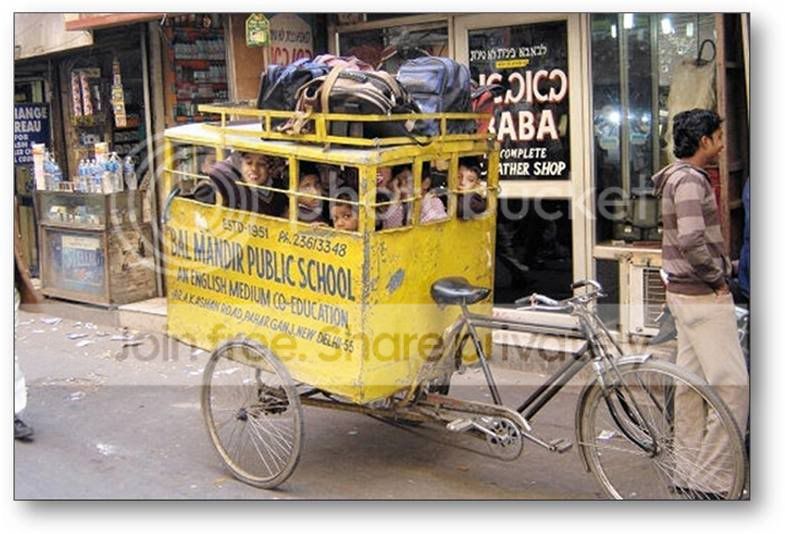 SchoolBusinIndia.jpg