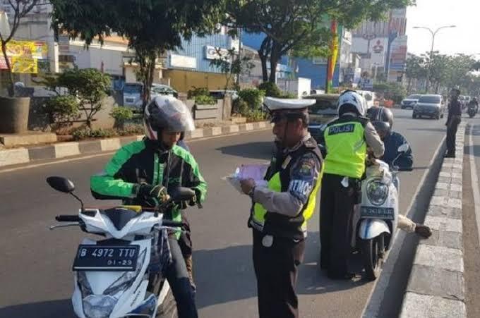 Hal Yang Menjengkelkan Saat Berkendara Dinegara +62.
