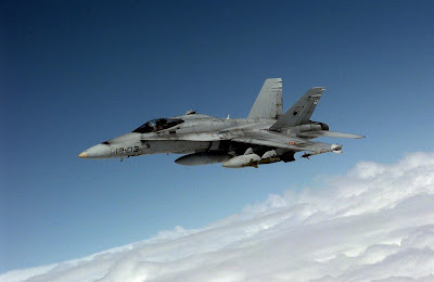 5+EF-18.JPG