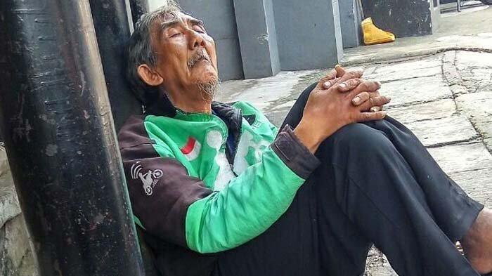 Semangatmu Membuatku Malu Kek !