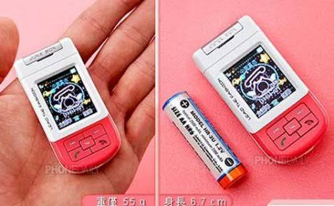 Inilah Handphone Pertama Di Dunia! 
