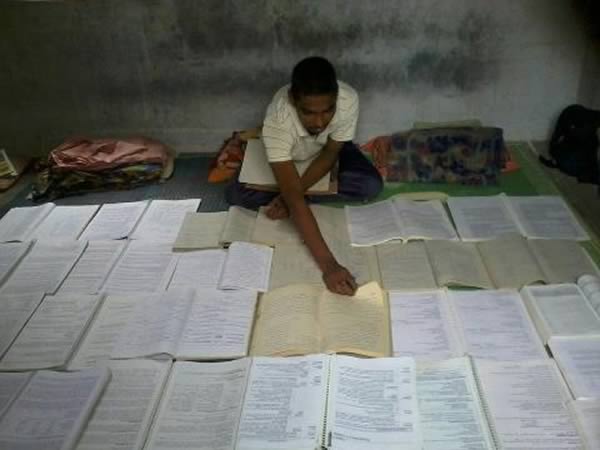 A9Ysr.jpg