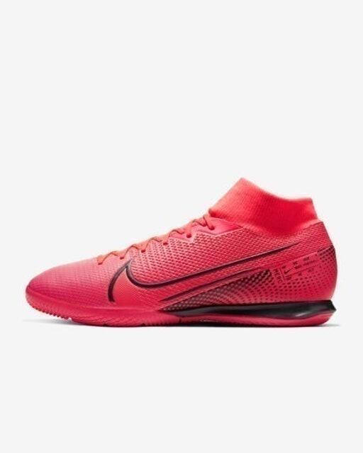 10 Rekomendasi Sepatu Futsal Nike Terbaik 