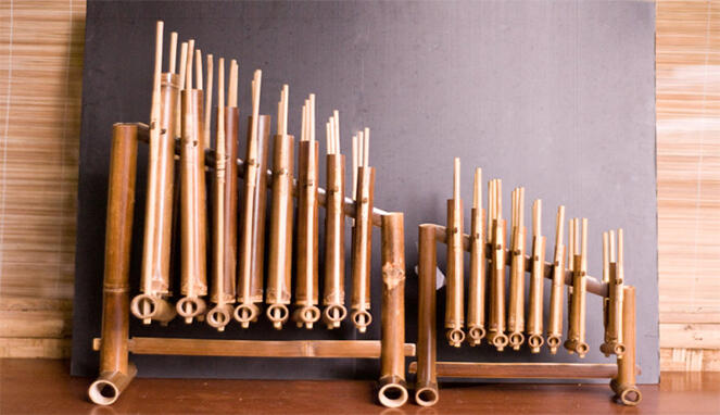 Cara Memainkan Angklung Dan Cara Menghasilkan Bunyinya
