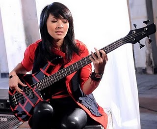kotak13+chua.JPG