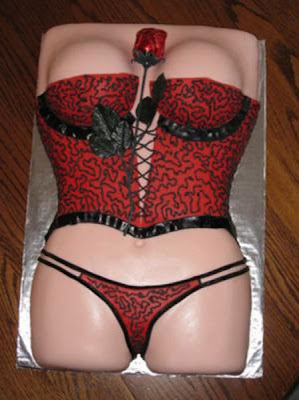 busty_cakes_17.jpg