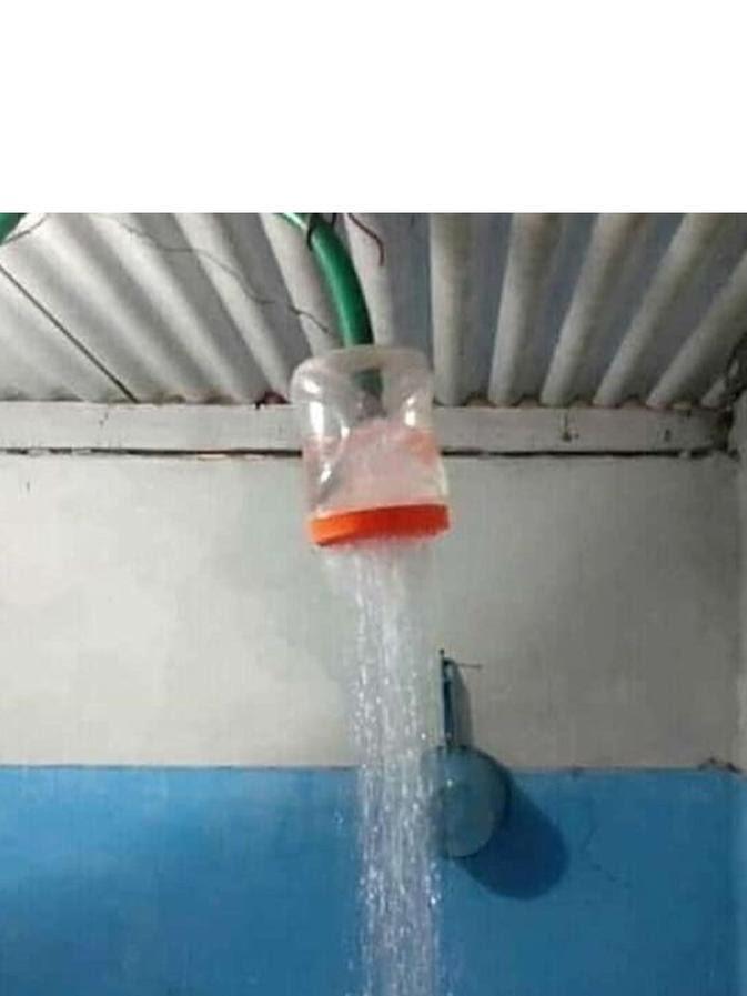 Shower ala Anak Kos, Kreatif & Lucu!