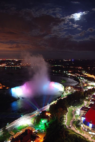 niagara-night.jpg