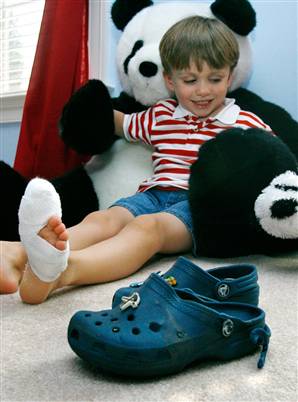 crocs-d-2.jpg