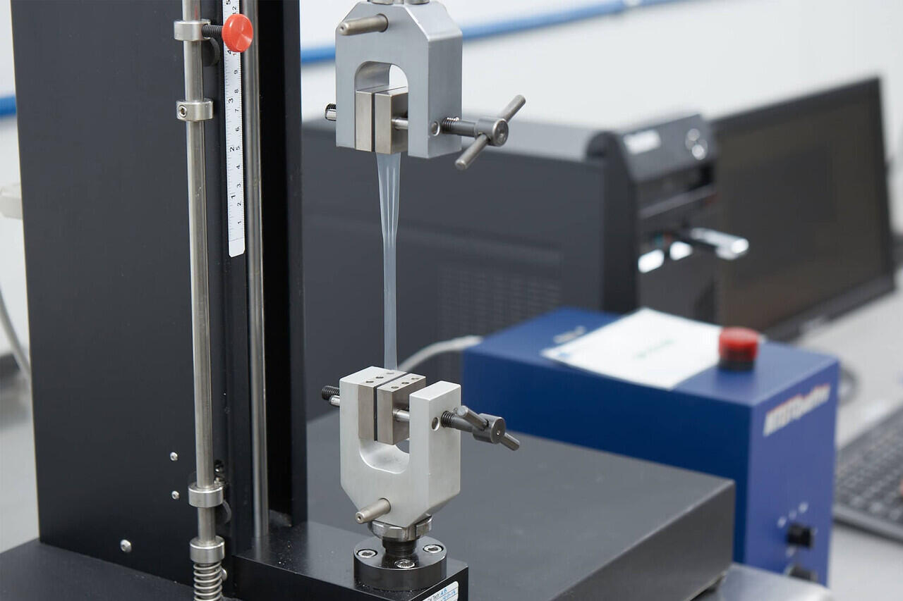 Mengenal Metode Tensile Strength Tester Pada Universal Testing Machine