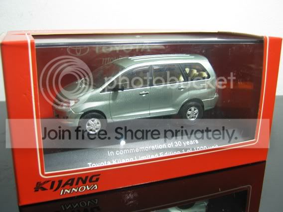 ToyotaInnova01.jpg