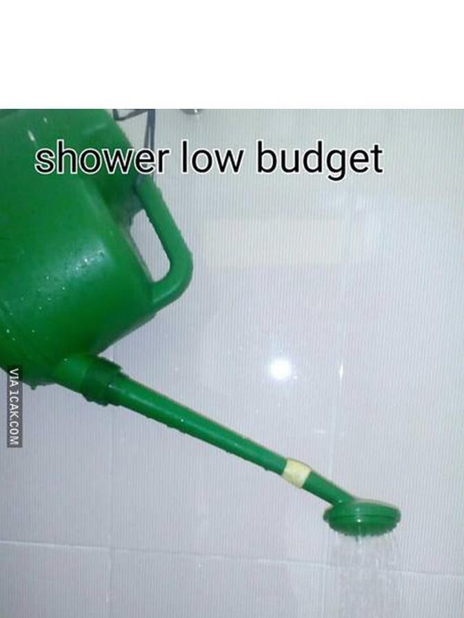 Shower ala Anak Kos, Kreatif & Lucu!