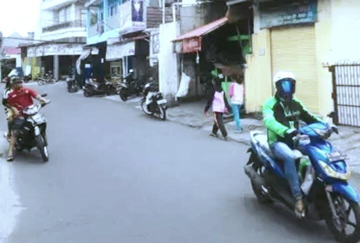 Tips Bagus, Meredam Suara Bising Rumah Dipinggir Jalan (Share Pengalaman)
