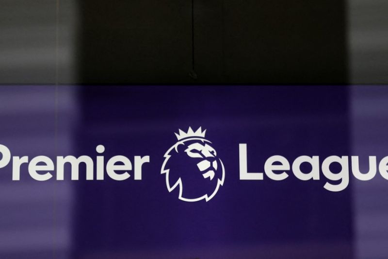 Southampton kontrak bek James Bree dari Luton