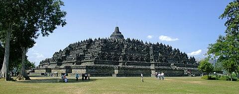 Candi Borobudur, Ada Di Jogja Apa Magelang, Sih?