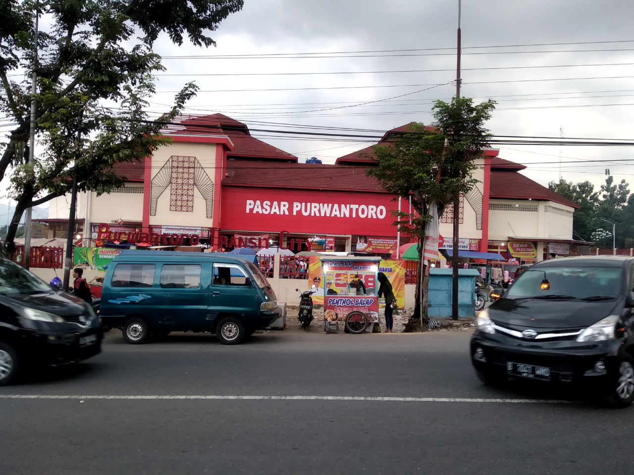 Rinduku Pada Wonogiri, Tanah Kelahiranku..