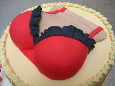busty_cakes_03.jpg