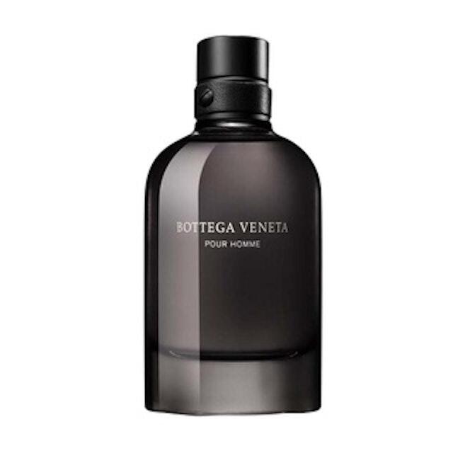 10 Rekomendasi Parfum Terbaik untuk Pria