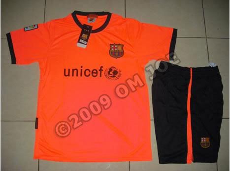 Barca-Away.jpg