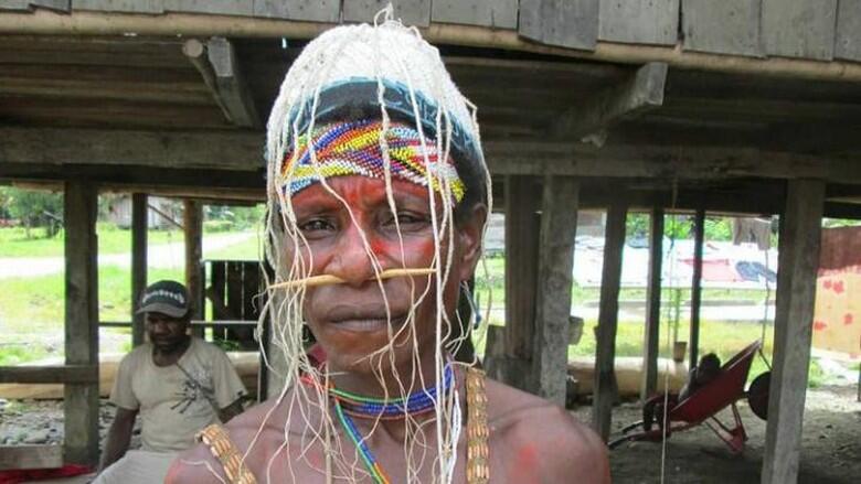 Keunikan Suku Bauzi dari Papua, Hobinya Memancing Buaya