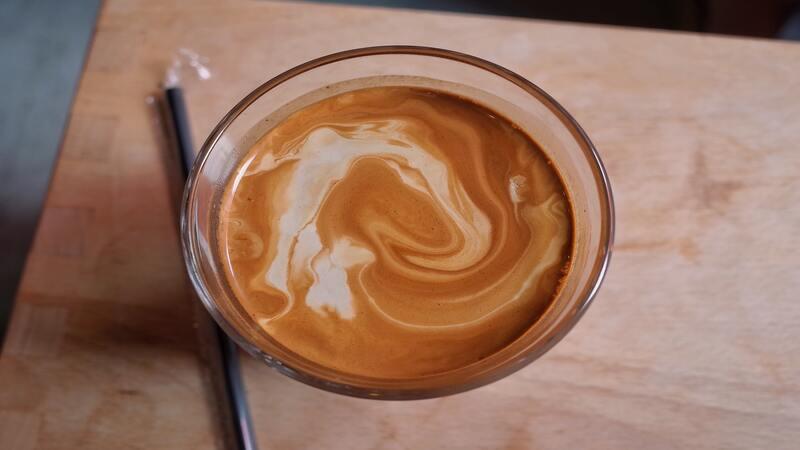 [Penambahan Gula dalam Kopi? Ini Dia Fakta yg Perlu Kamu Tahu!]