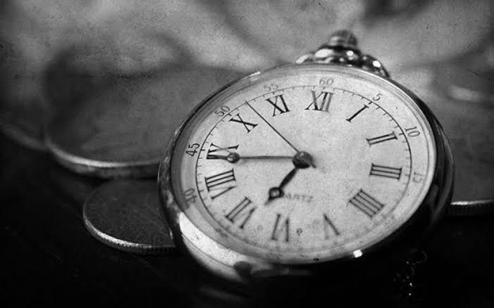 Jam Berapa Jam Diciptakan Pertama Kali? 