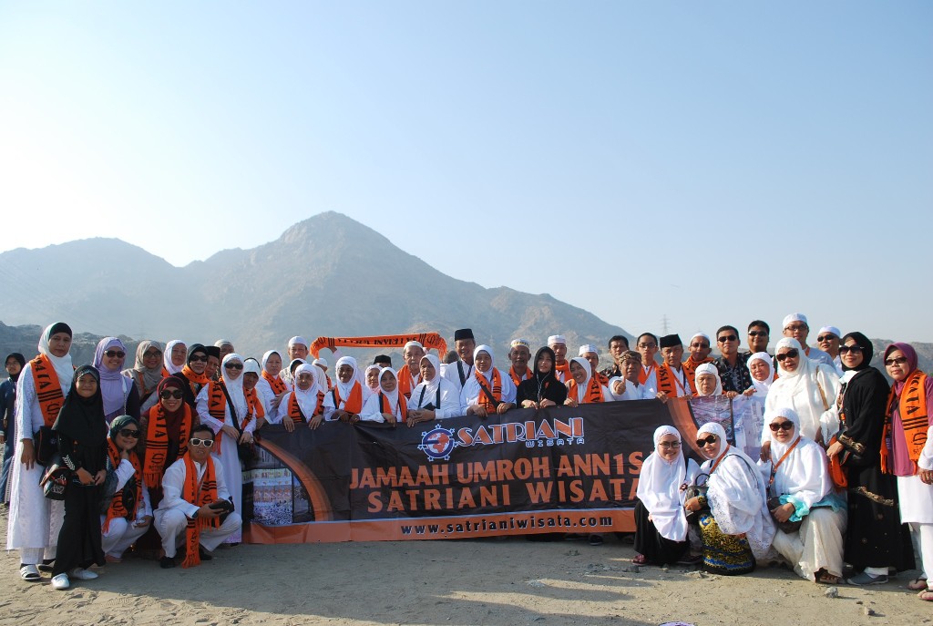 umroh-reguler-satriani-4-1.jpg