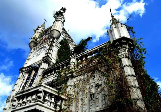 9 TEMPAT PALING ANGKER DI JOGJA DAN SEJARAHNYA