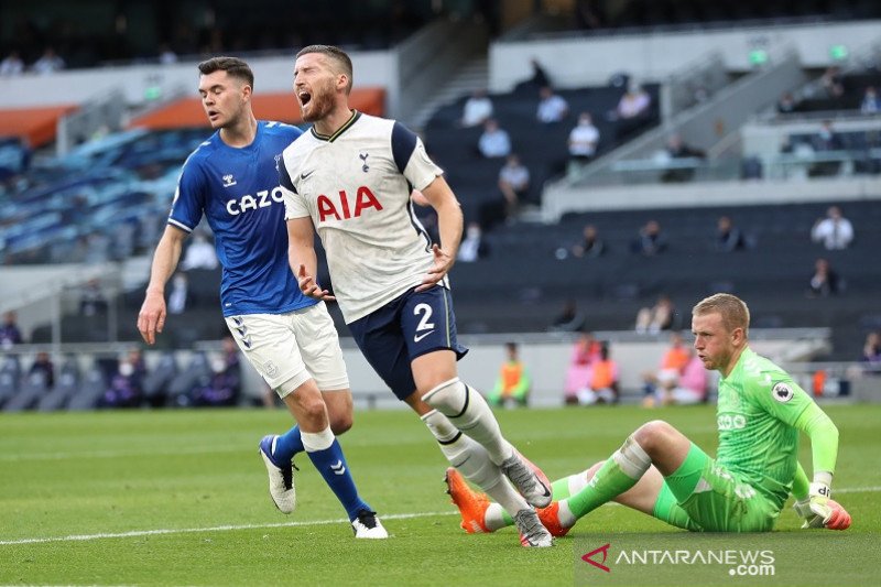 Mourinho anggap Pickford jadi pembeda antara Tottenham & Everton