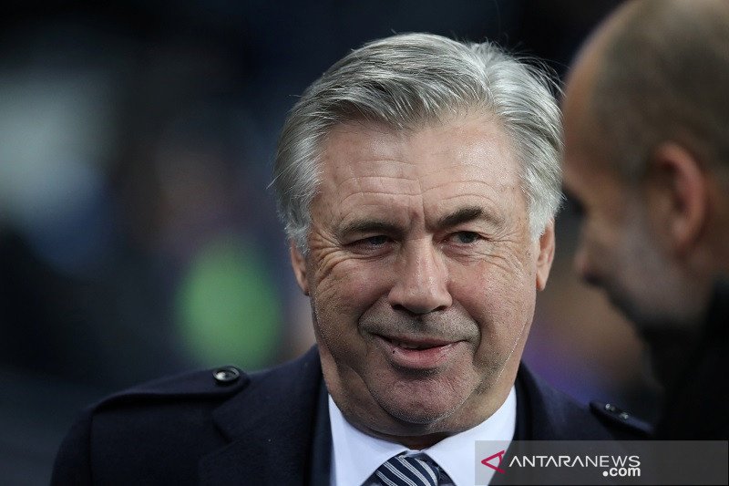 Ancelotti berambisi boyong Bale & James ke Everton