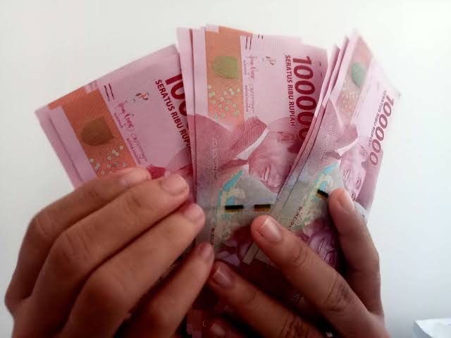 Gila Karena Uang, Kok Bisa???