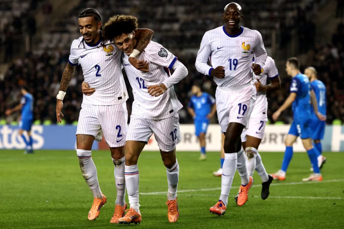 Prancis tekuk Azerbaijan, Ukraina atasi Islandia