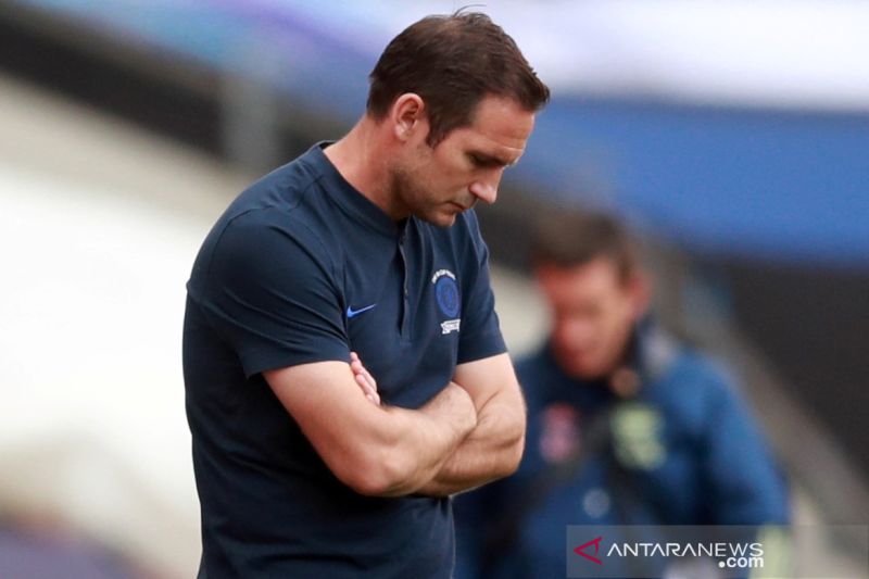 Frank Lampard minta Everton tetap tenang