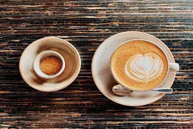 [Penambahan Gula dalam Kopi? Ini Dia Fakta yg Perlu Kamu Tahu!]