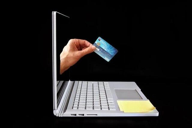 Mulai 1 Desember Belanja Di E-Commerce Dikenakan PPN Lhoo